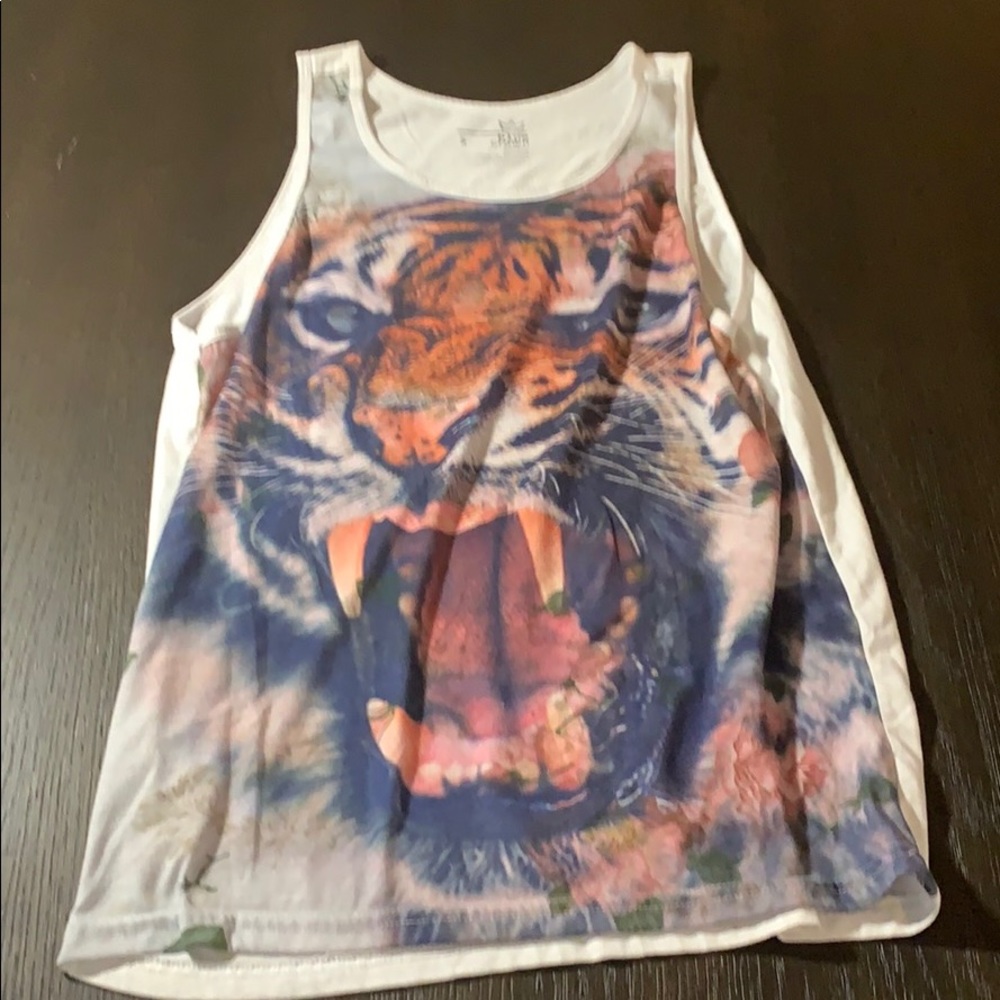 Full front print tank top !!!! Great tank